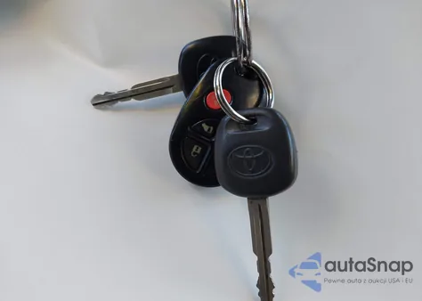 2009 Toyota Sienna Le from USA, damaged, VIN 5TDZK23CX9S280300